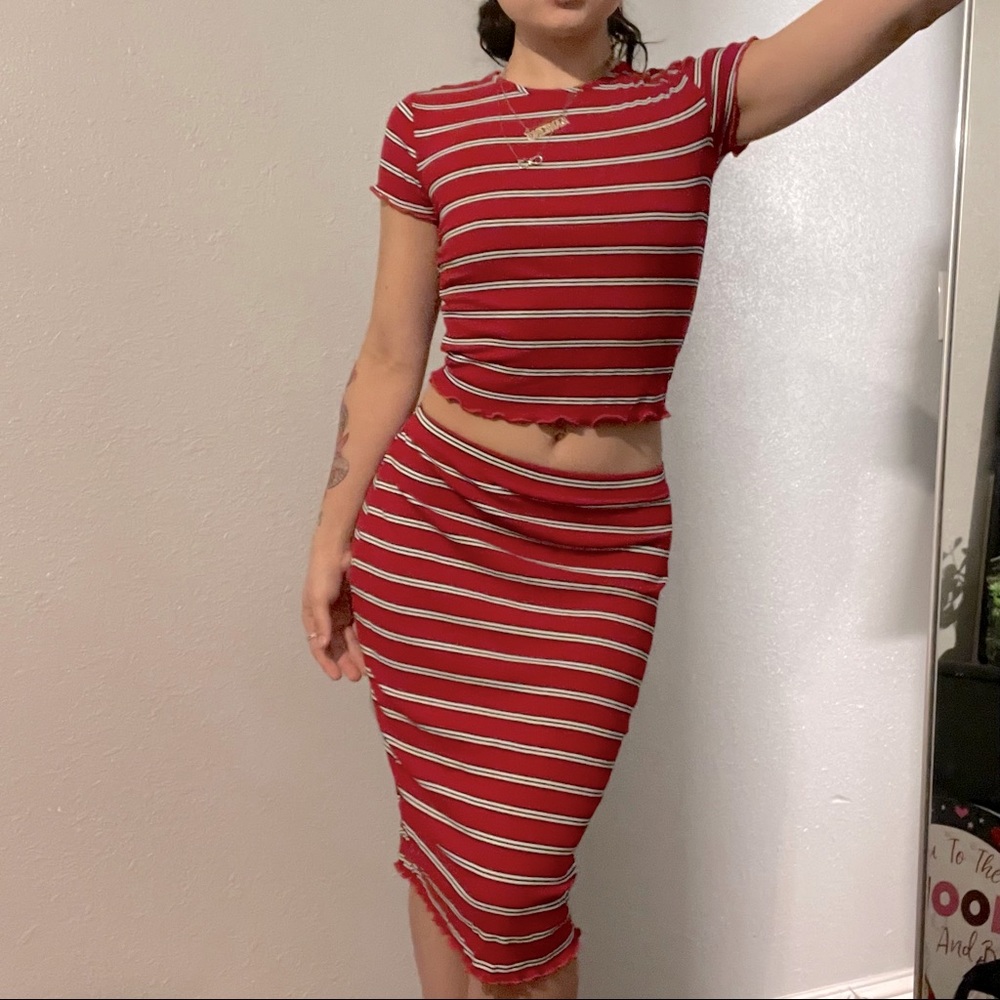 Two-Piece Lettuce Trim Cropped Tee and Skirt Set